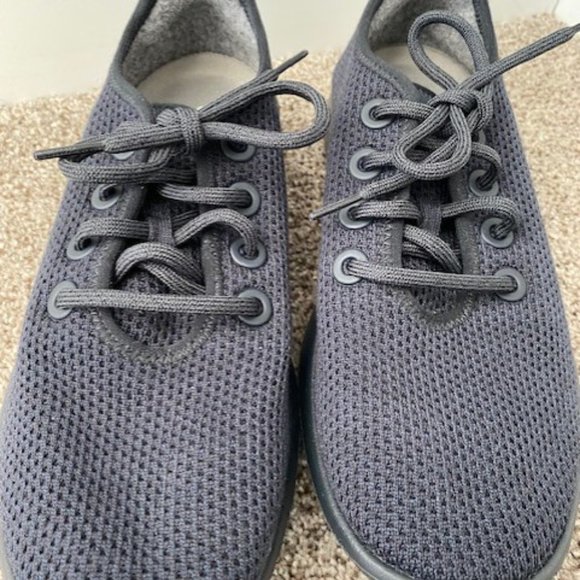 NEW! Allbirds Tree Runners Limited Edition Navy Blue Dark Sole 8 - Picture 8 of 12